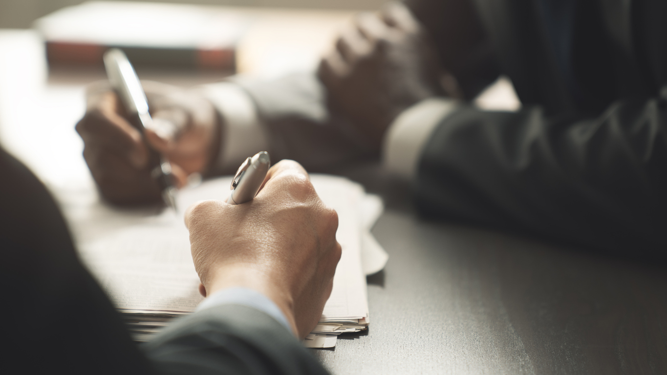 Specialized Disability Insurance Brokers for High-Risk Professions