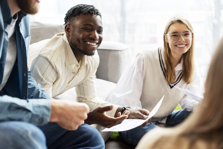 Group Health Insurance Benefits -Tailoring Plans to Fit Your Alberta Business